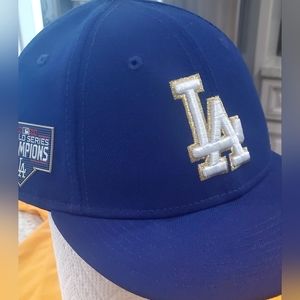 LA Dodgers Hat size 7 3/8